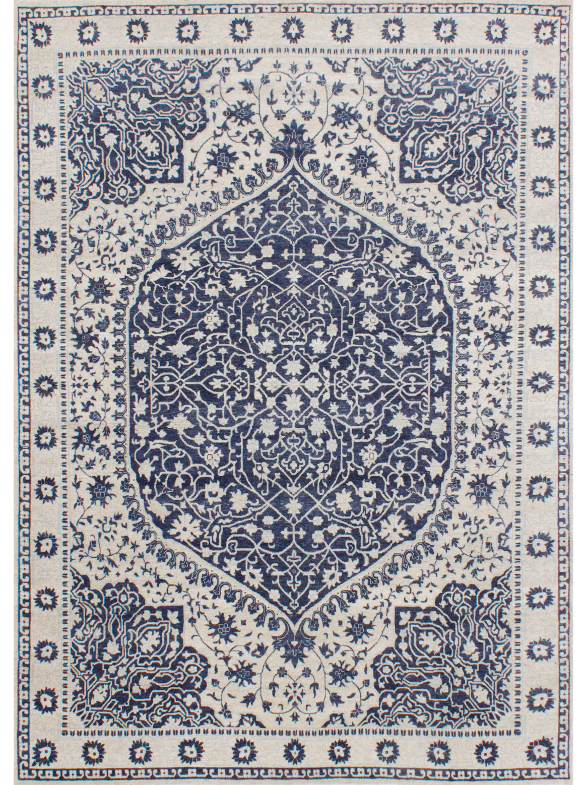 Luxury hand knotted carpet made from 100% Wool
