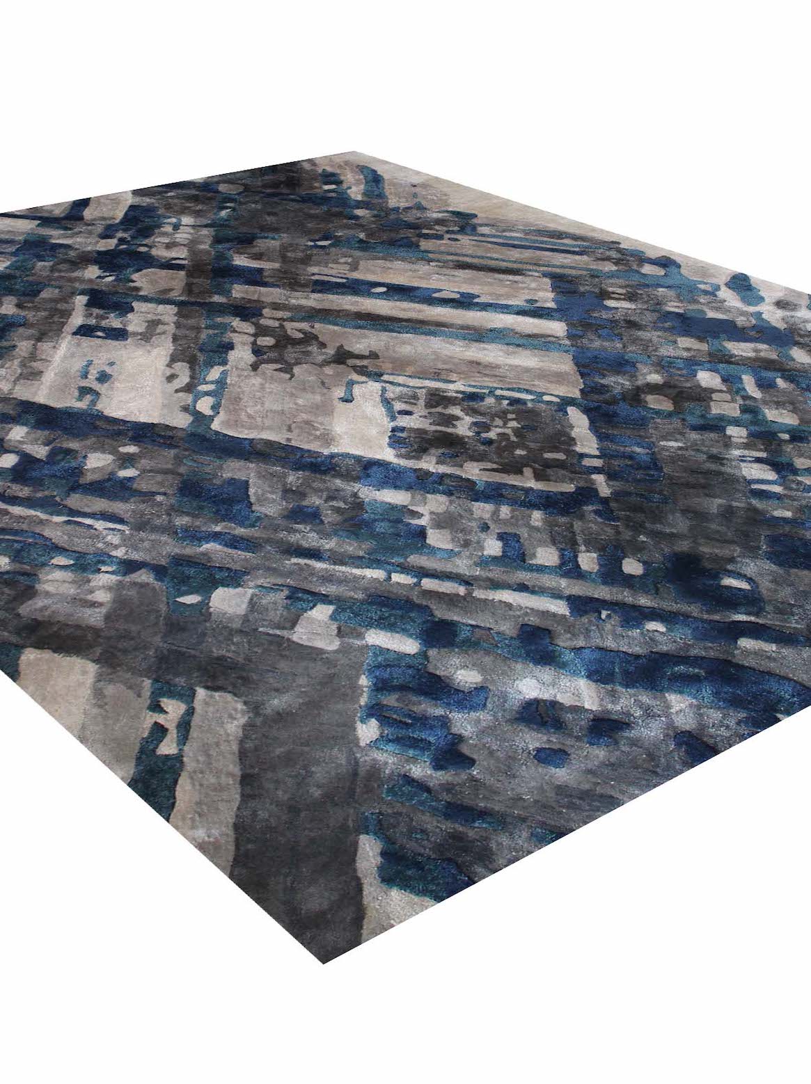 Luxury carpet in Blue color and 5'6" x 8' size