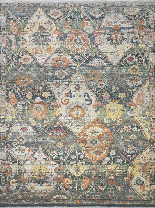 Luxury hand knotted carpet made from 100% Wool