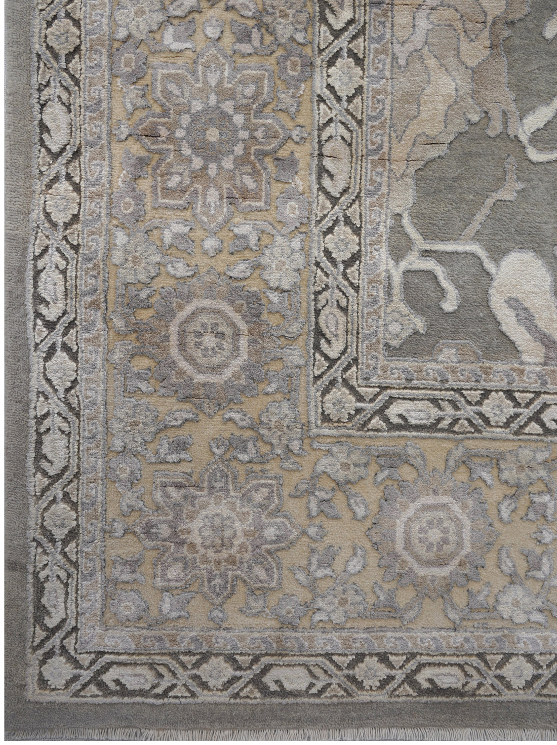Luxury hand knotted carpet made from 100% Wool in assorted color and 9' x 12' size