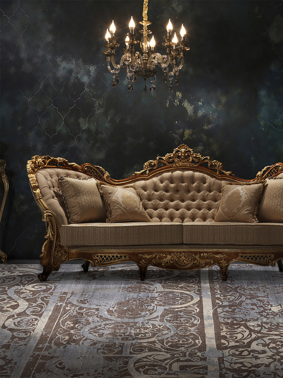 Luxury carpet in Blue color and 6' x 9' size