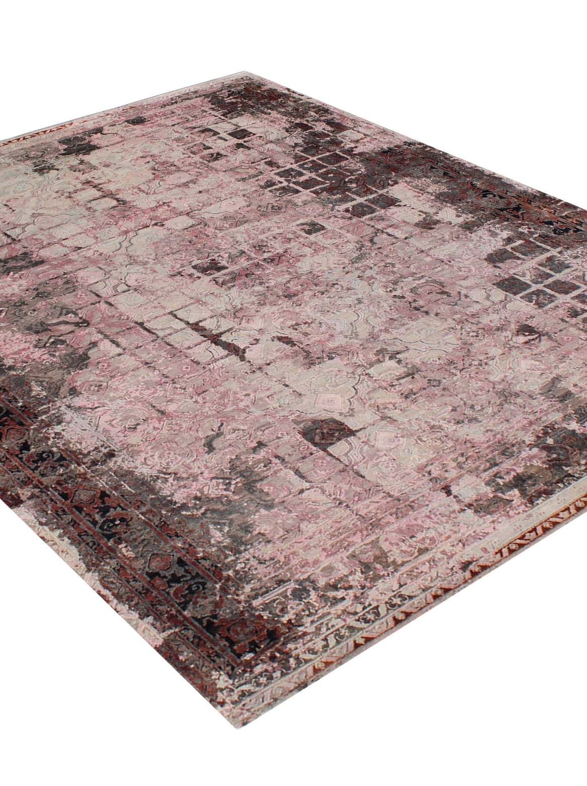 Luxury carpet in Mauve color and 6' x 9' size