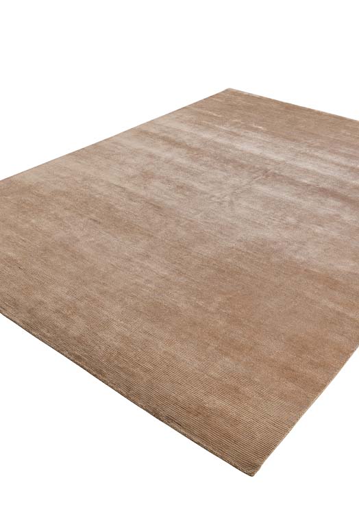 Luxury hand knotted carpet made from Botanical Silk in beige color and 4'6" x 6'6" size