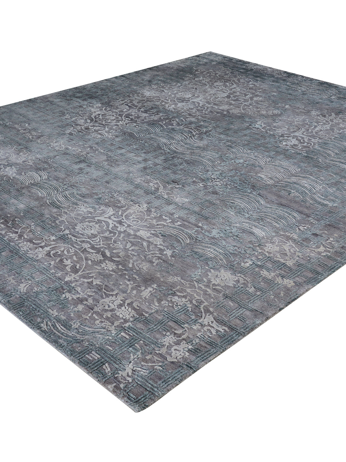 Luxury carpet in Teal color and 6' x 9' size