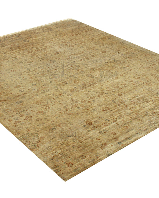 Luxury carpet in Multi color and 9' x 12' size