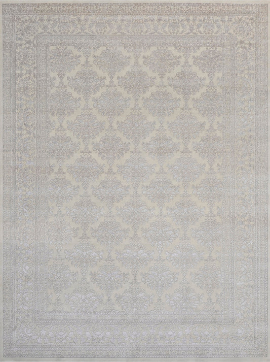 Luxury hand knotted carpet made from Wool & Bamboo Silk