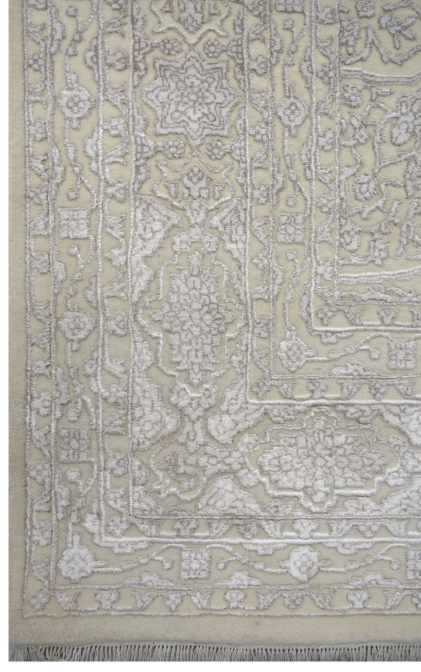 Luxury hand knotted carpet made from Wool & Botanical Silk in assorted color and 8' x 12' size