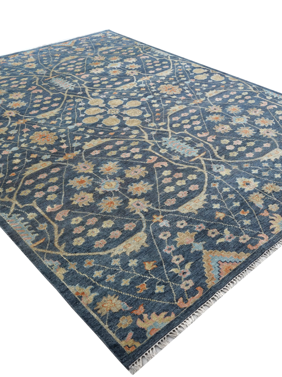 Luxury carpet in Assorted color and Custom Size