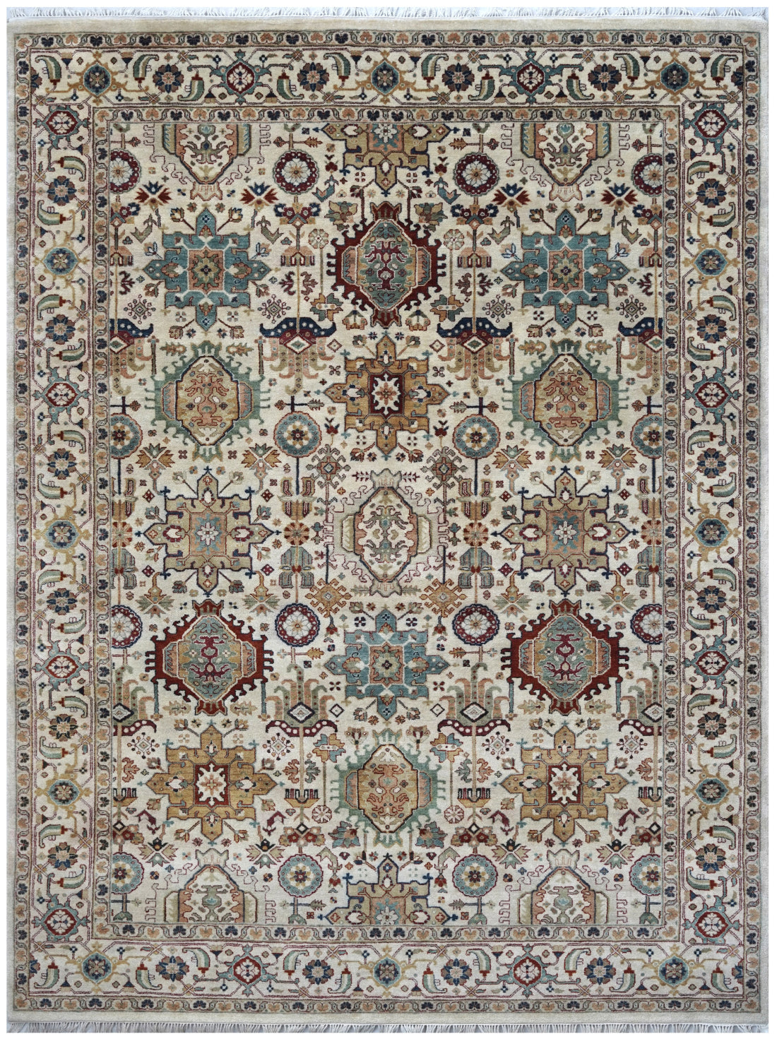 Luxury hand knotted carpet made from 100% Wool