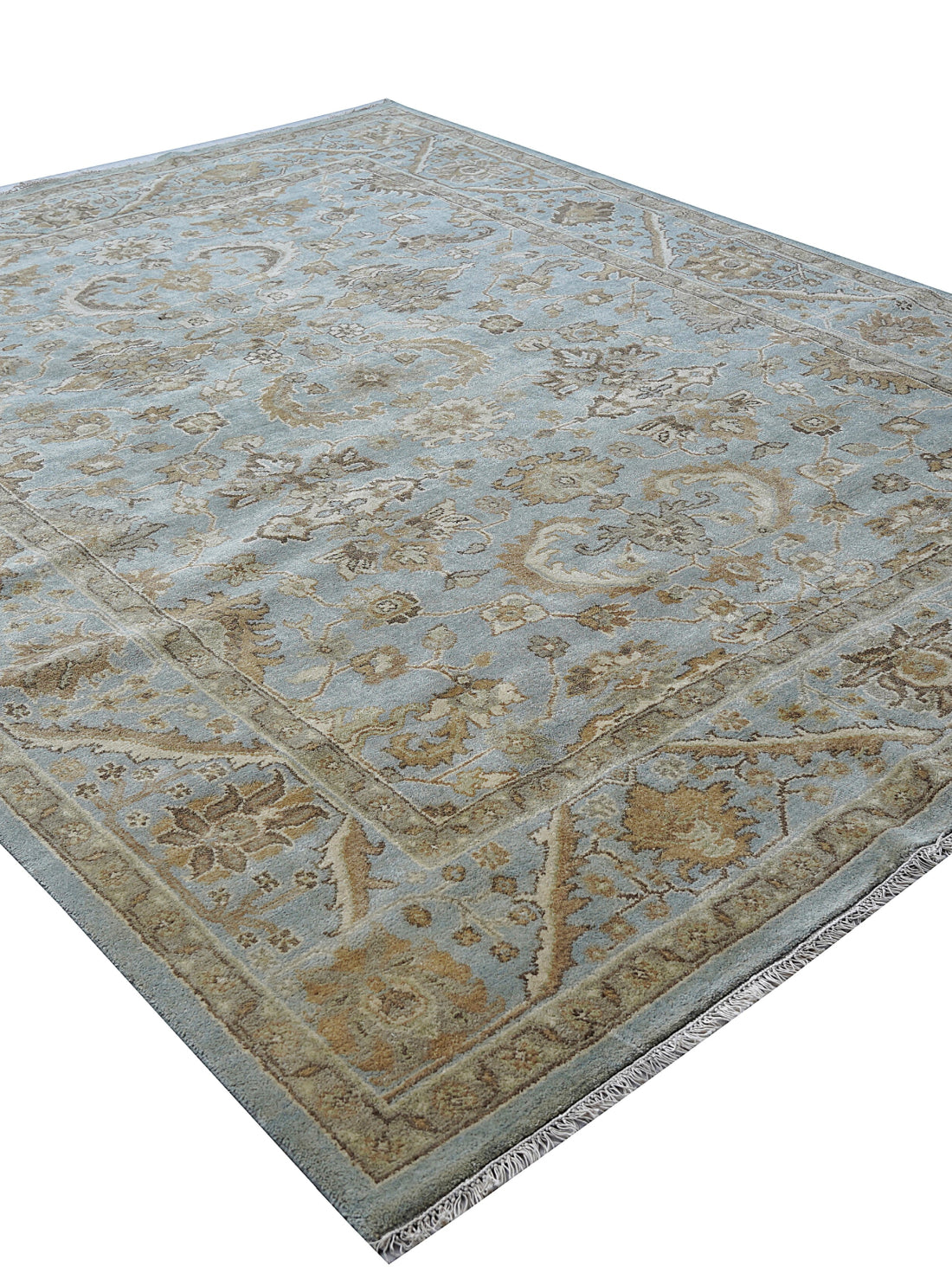 Luxury carpet in Assorted color and Custom Size