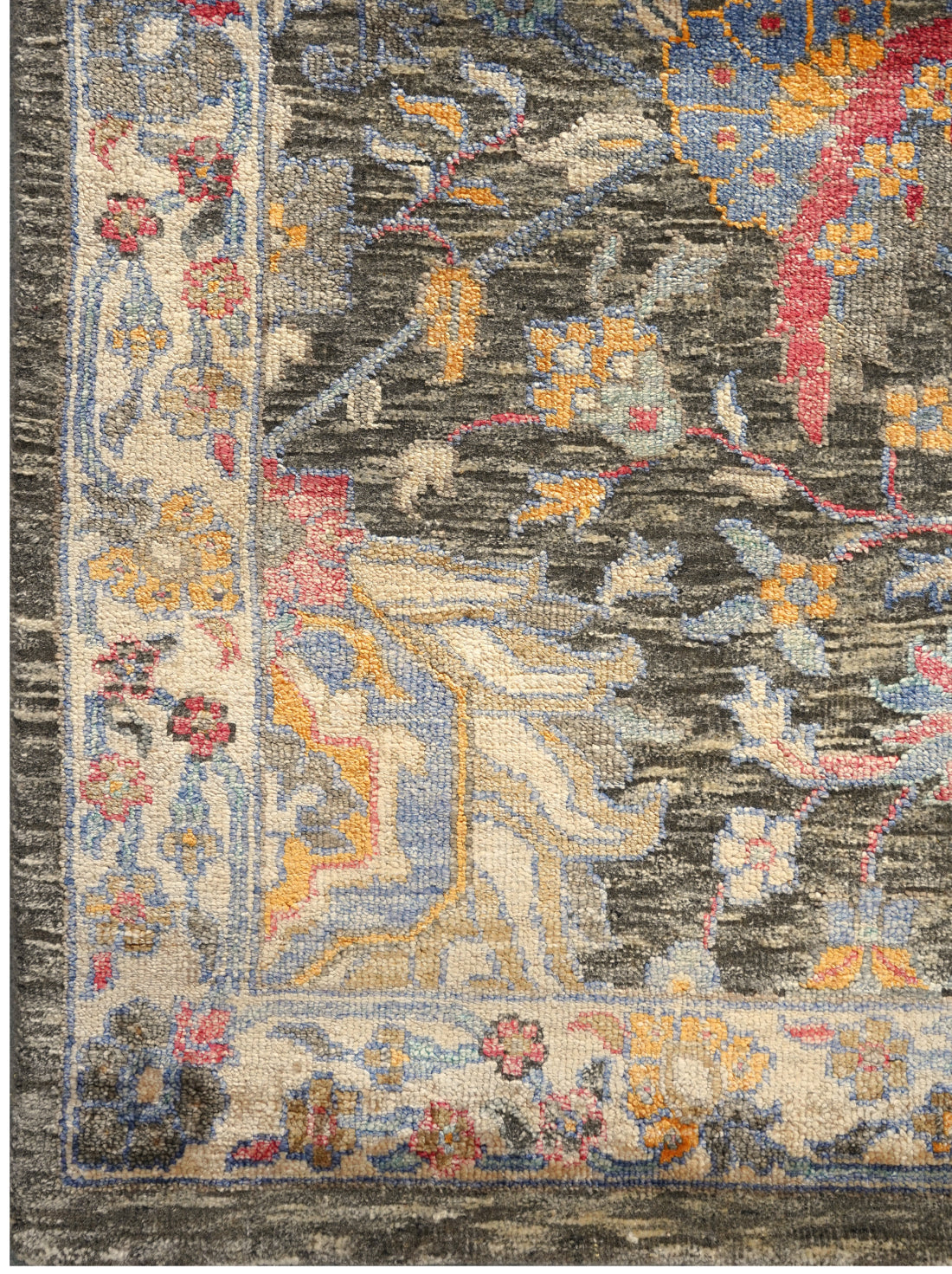 Luxury hand knotted carpet made from 100% Wool in assorted color and 9' x 12' size