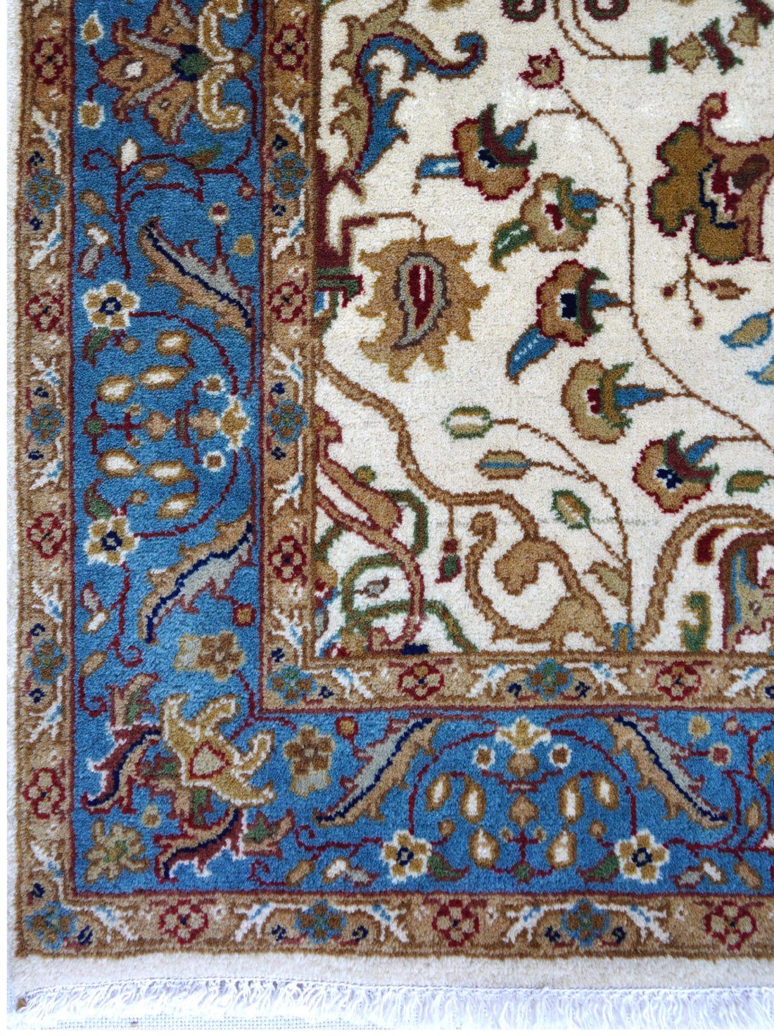 Luxury hand knotted carpet made from 100% Wool in cream & gold color and 2'6" x 22' size