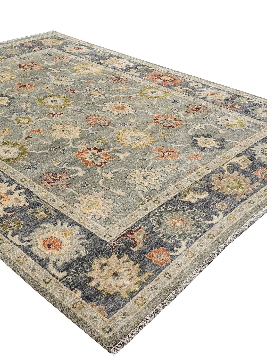 Luxury carpet in Assorted color and Custom Size
