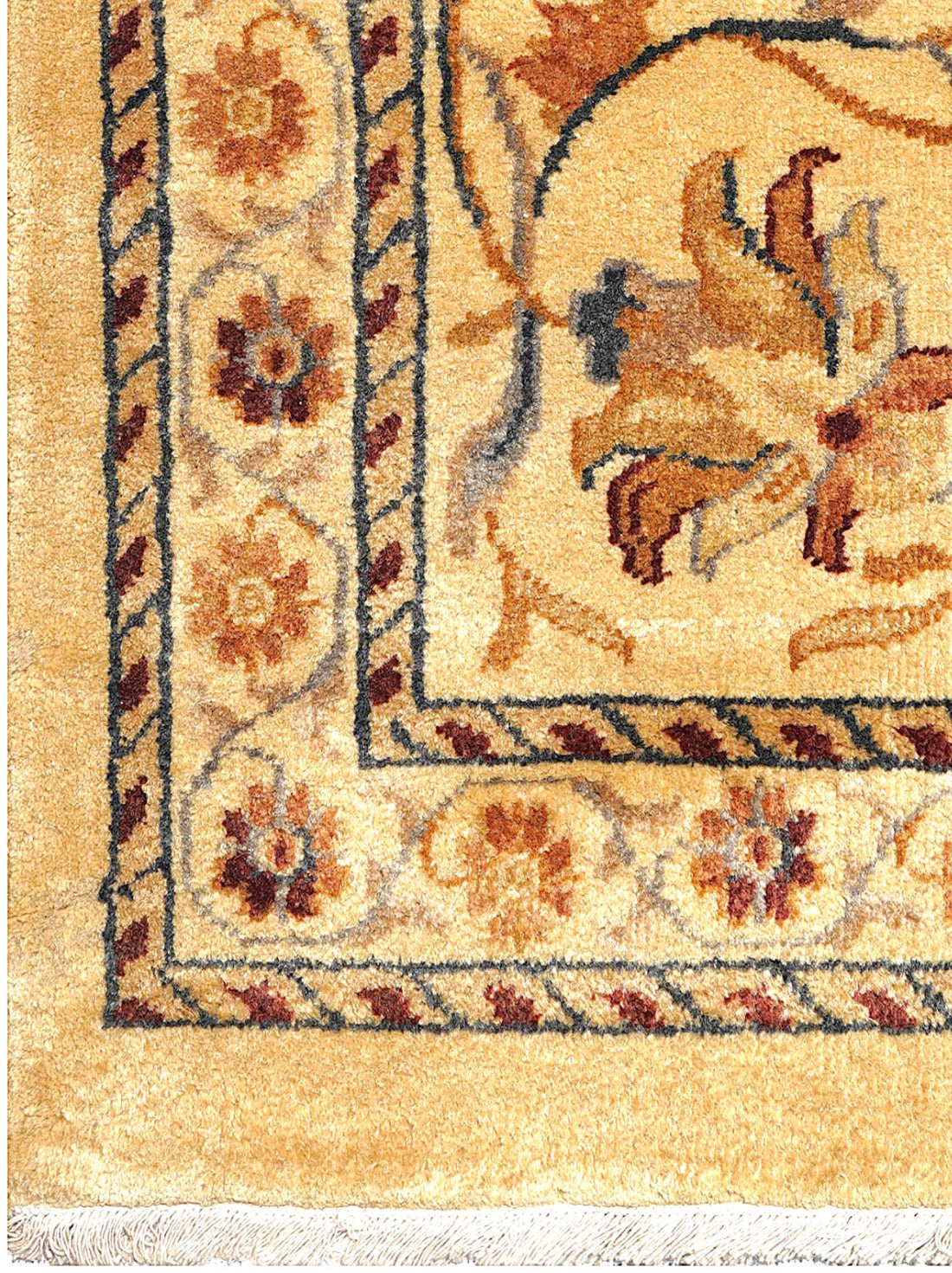 Luxury hand knotted carpet made from 100% Wool in assorted color and 8' x 10' size