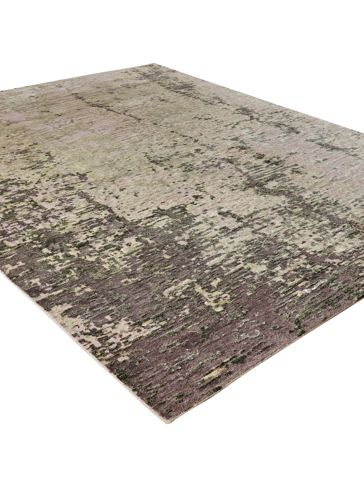 Luxury carpet in GREIGE color and 9' x 12' size