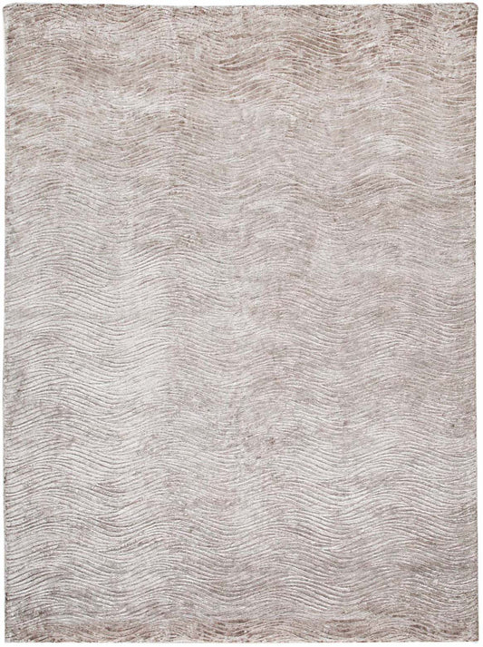 Luxury hand knotted carpet made from Botanical Silk