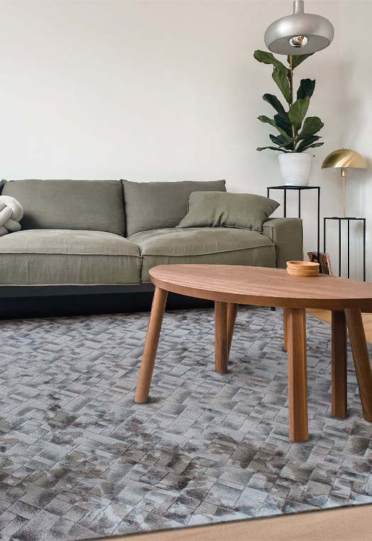 Luxury carpet in Sky Grey color and 5'6" x 8' size