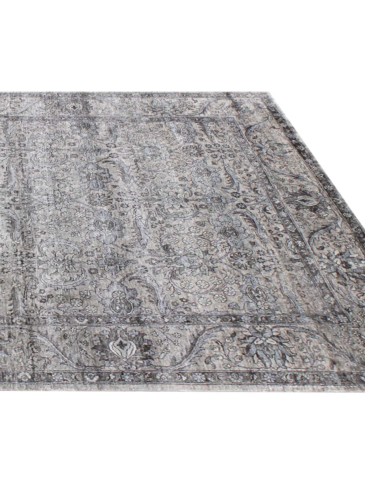 Product: Luxury Carpet | Color: Taupe | Size: 5'6" x 8'