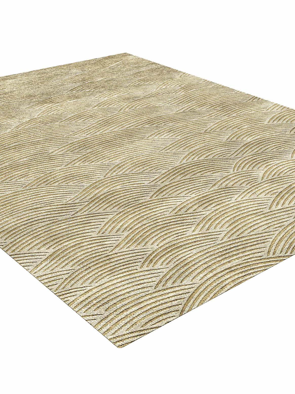 Luxury carpet in Ivory Gold color and 5'6" x 8' size