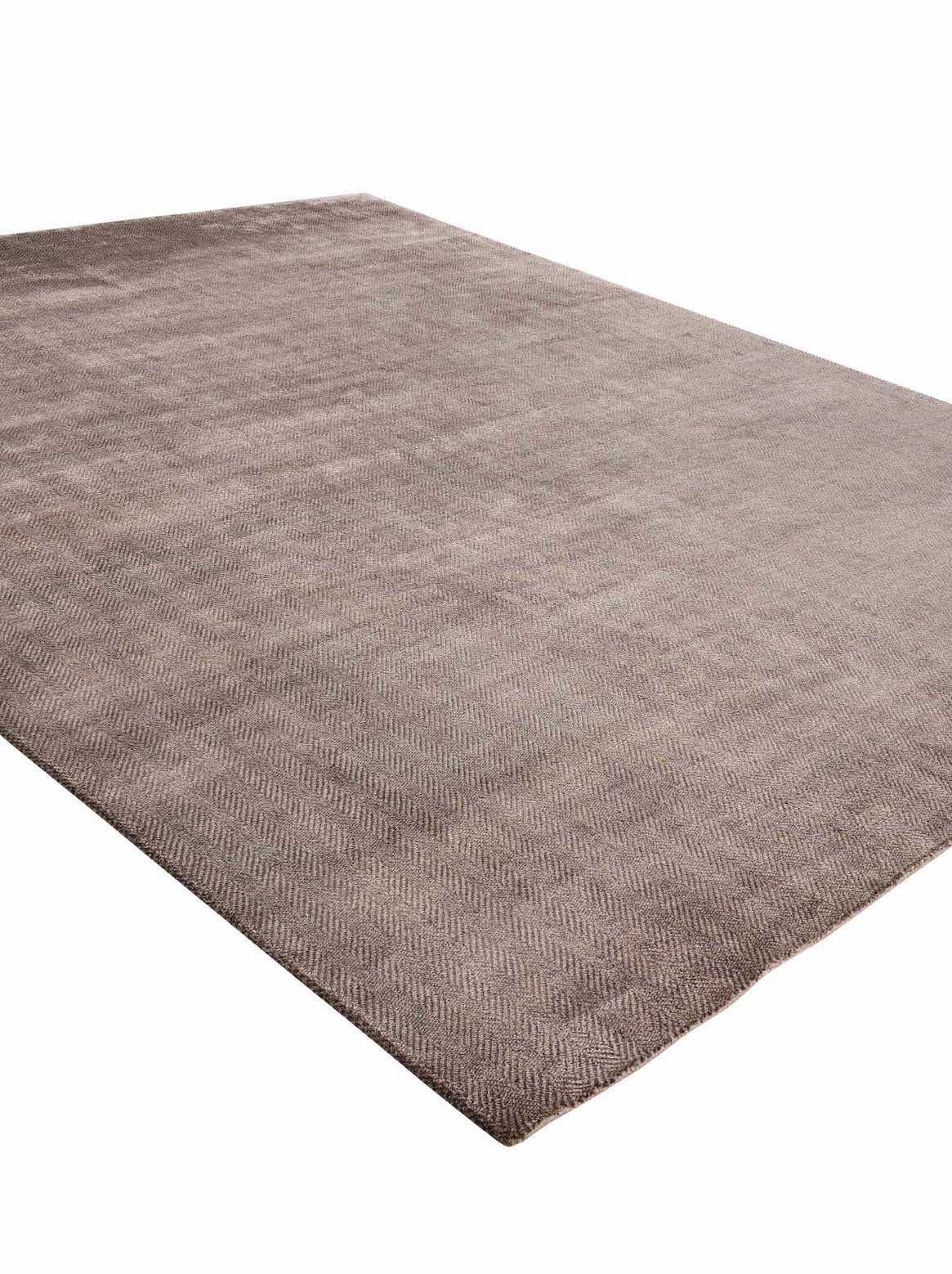 Luxury carpet in Charcoal Grey color and 6' x 9' size