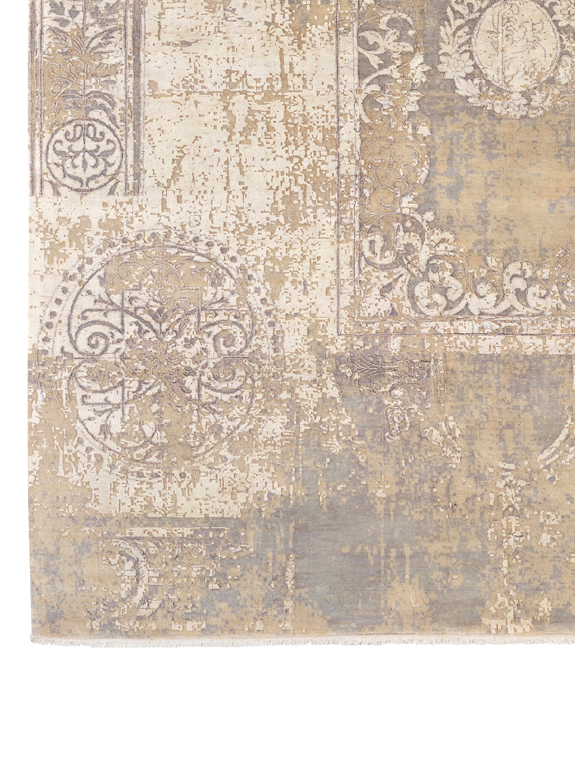 Product: Luxury Carpet | Color: Ivory Beige | Size: 5'6" x 8'