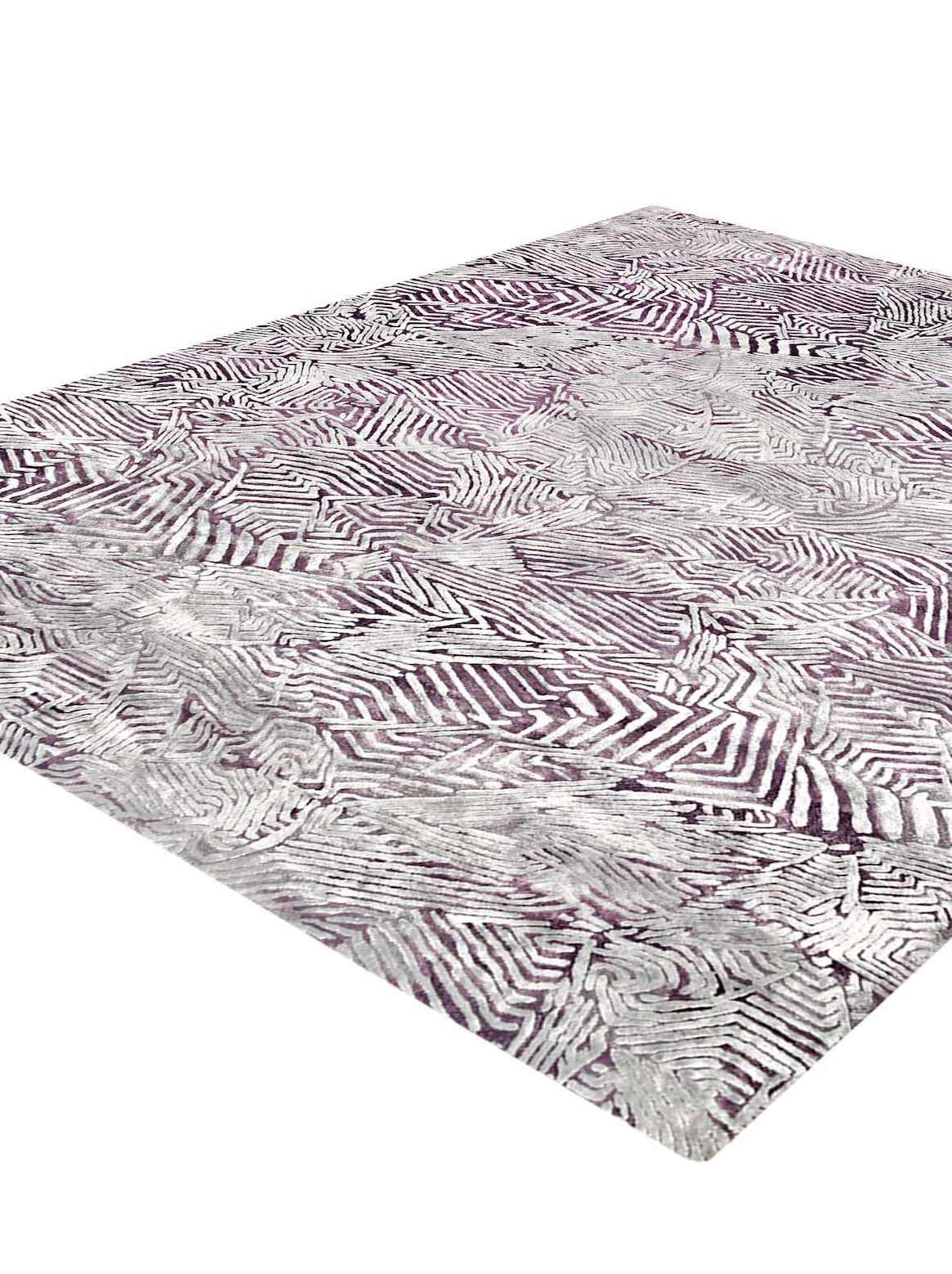 Luxury hand tufted carpet made from 100% Botanical Silk in mauve color and 3' x 5' size