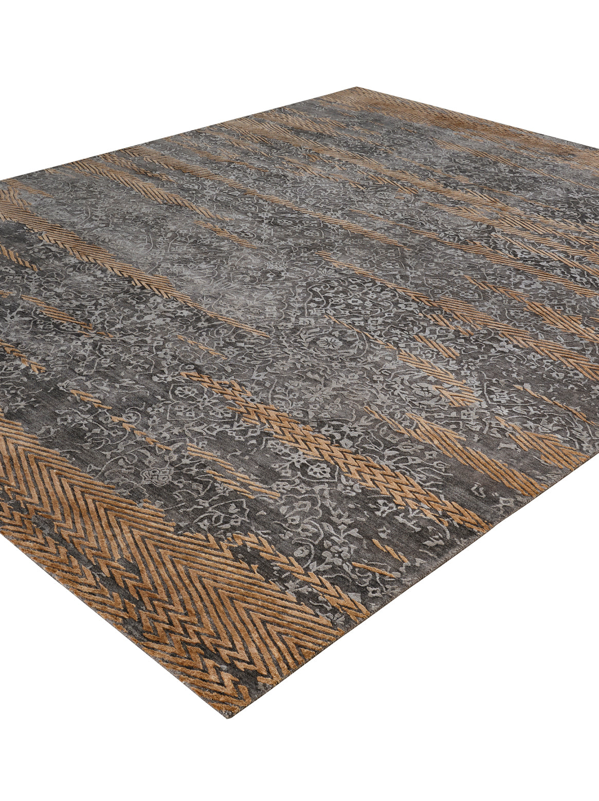 Luxury carpet in Rust color and 6' x 9' size