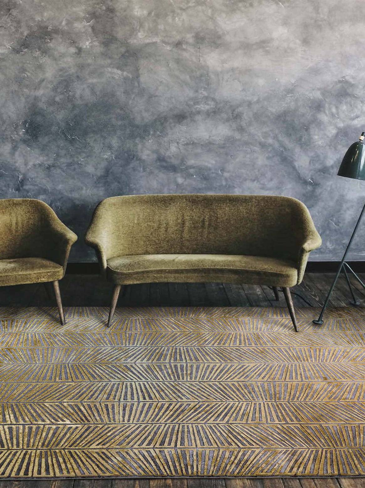 Luxury carpet in Gold color and 6' x 9' size