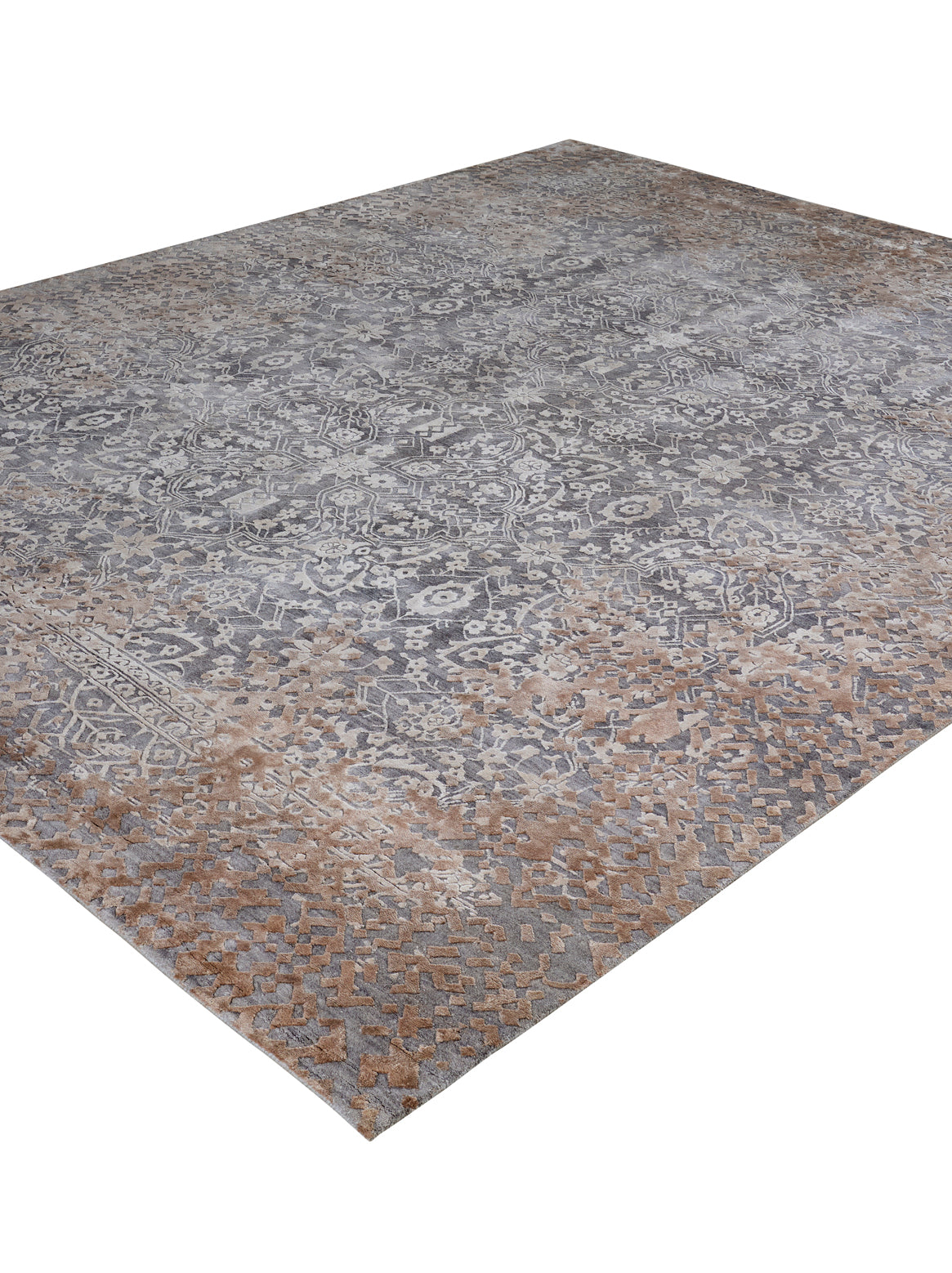 Luxury carpet in Dusky Rose color and 6' x 9' size