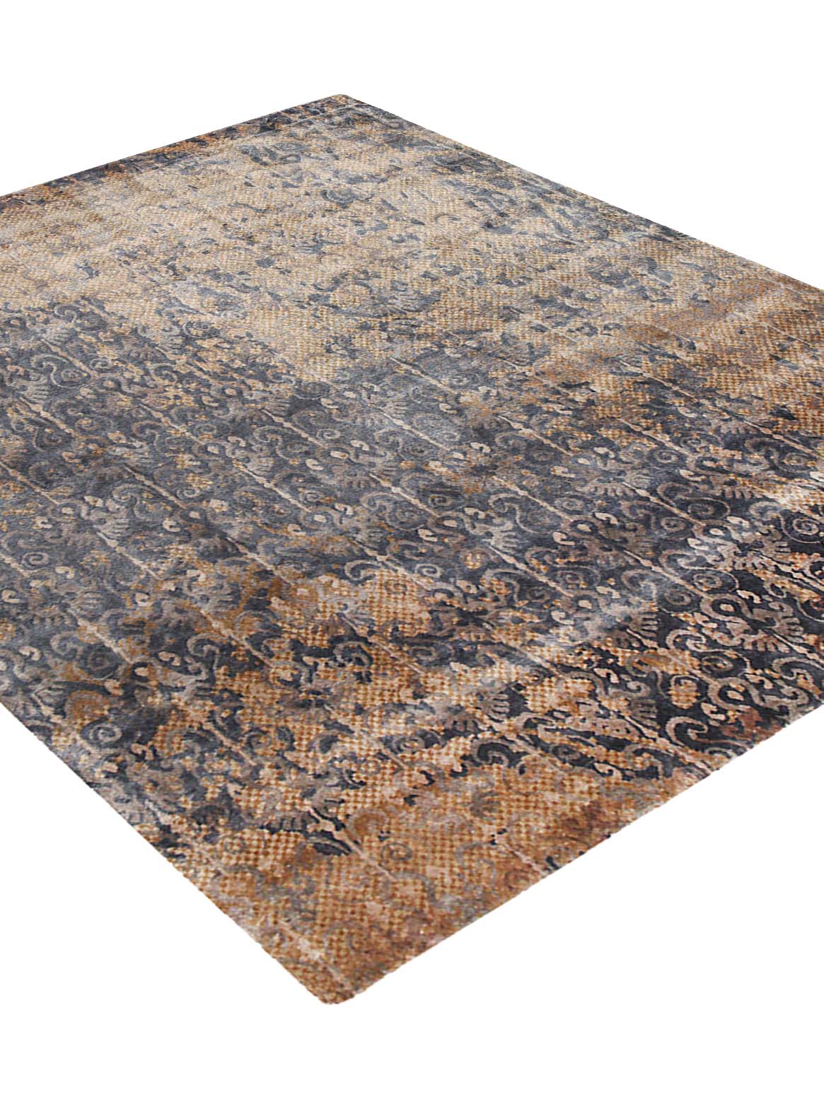 Luxury carpet in Brown Gold color and 5'6" x 8' size