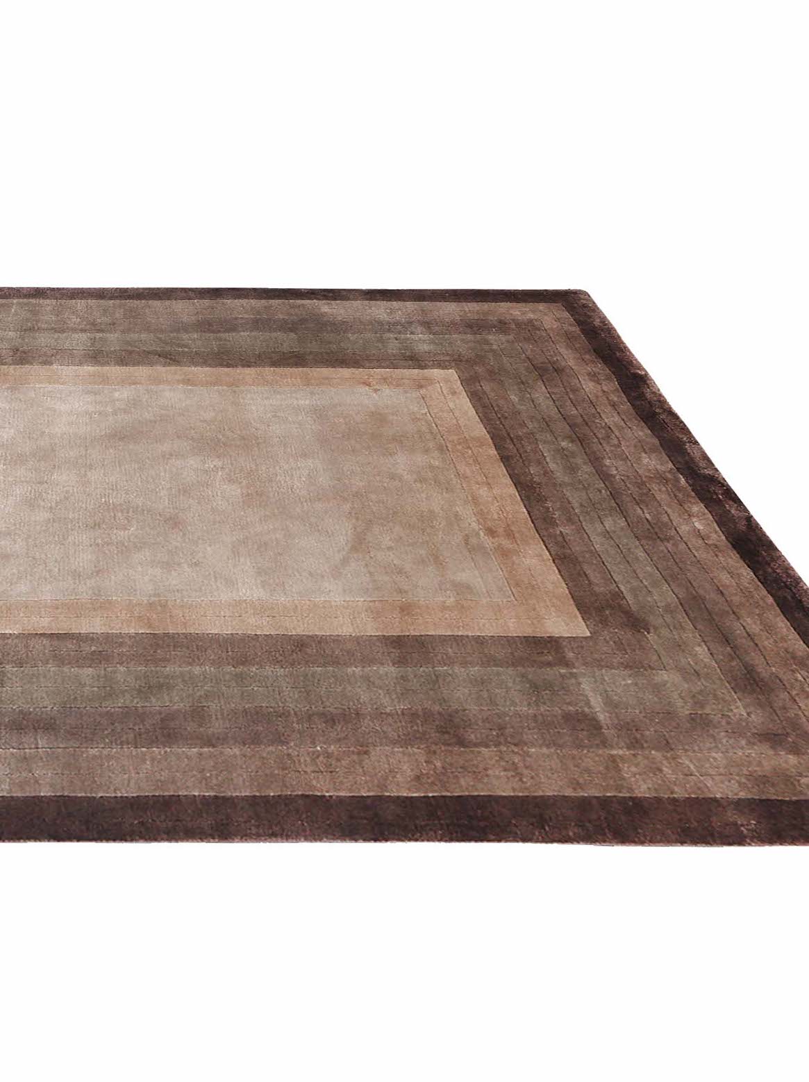 Product: Luxury Carpet | Color: Choco | Size: 5'6" x 8'