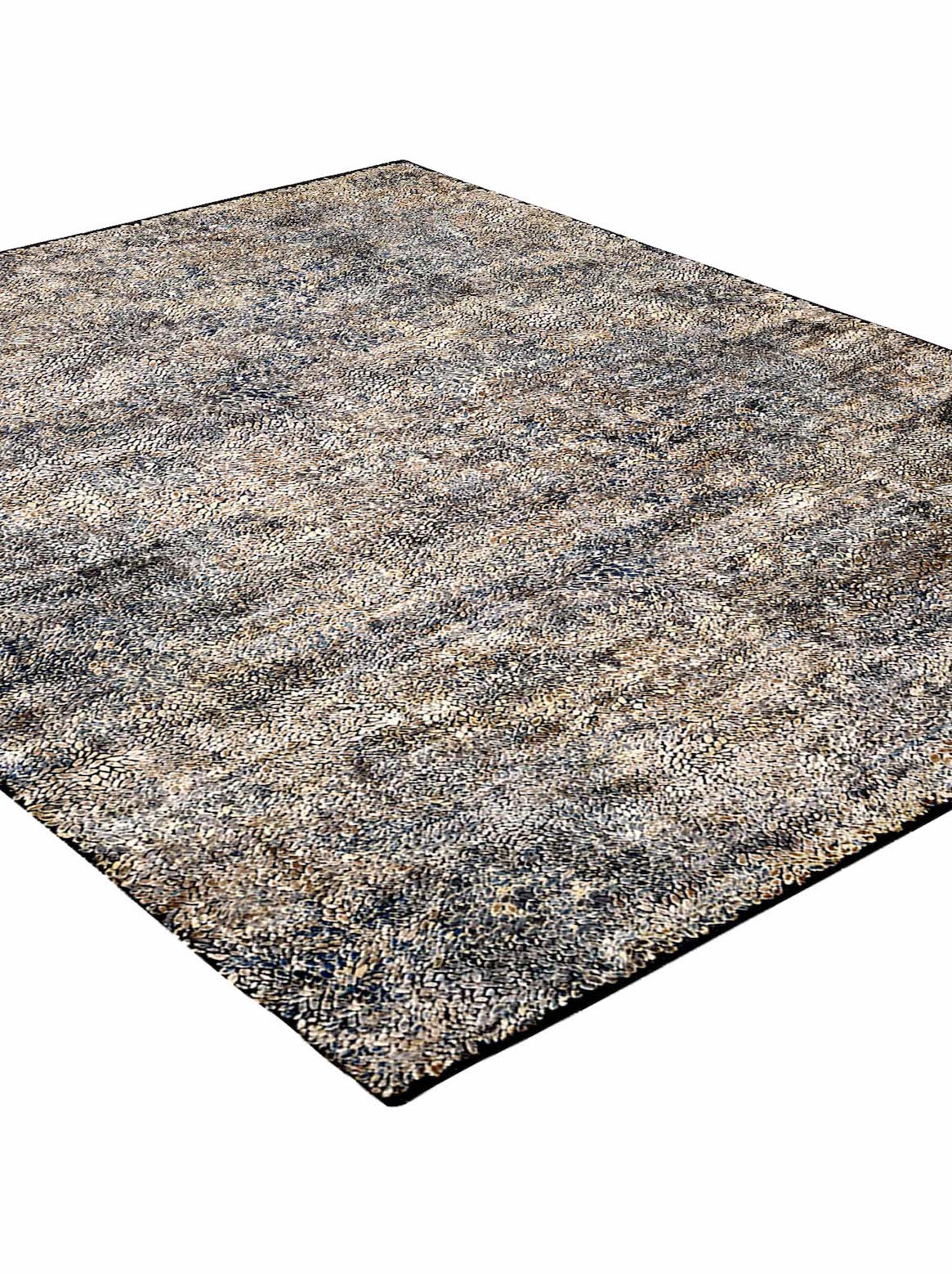 Luxury carpet in Blue color and 8' x 10' size