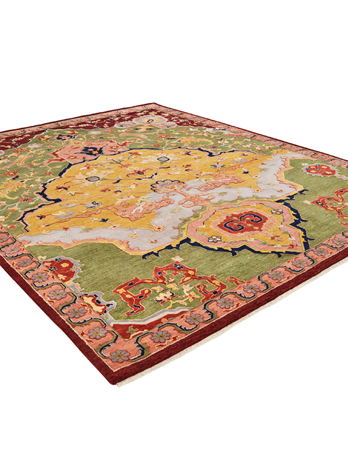 Luxury carpet in Green color and 6' x 9' size