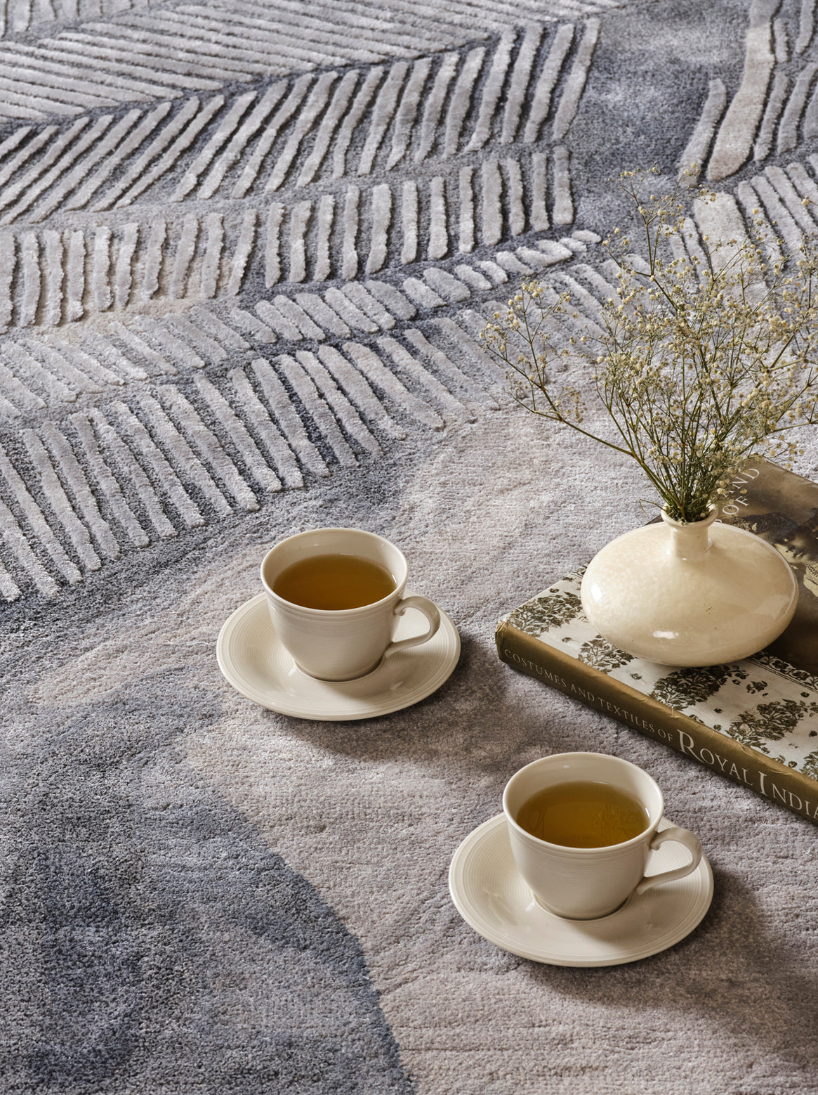 Luxury hand tufted carpet made from 100% Bamboo Silk in grey blue color and 3' x 5' size
