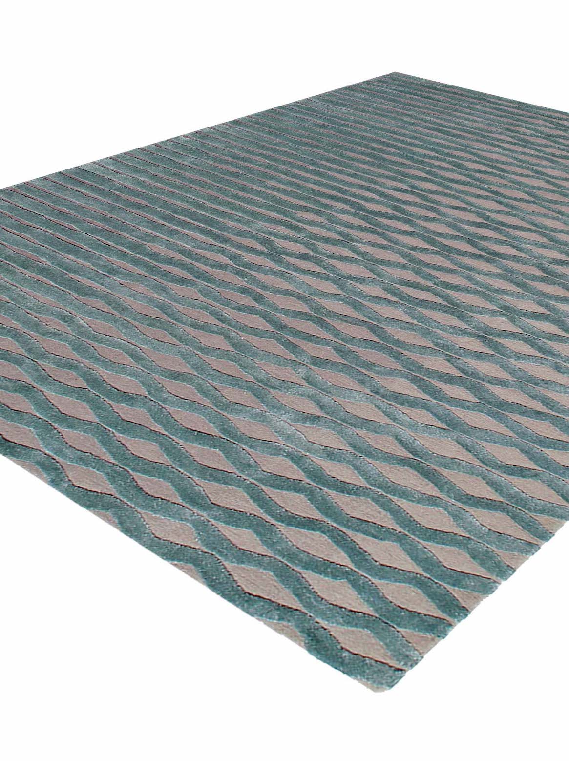 Luxury hand tufted carpet made from Wool & Botanical Silk in mirage grey color and 3' x 5' size