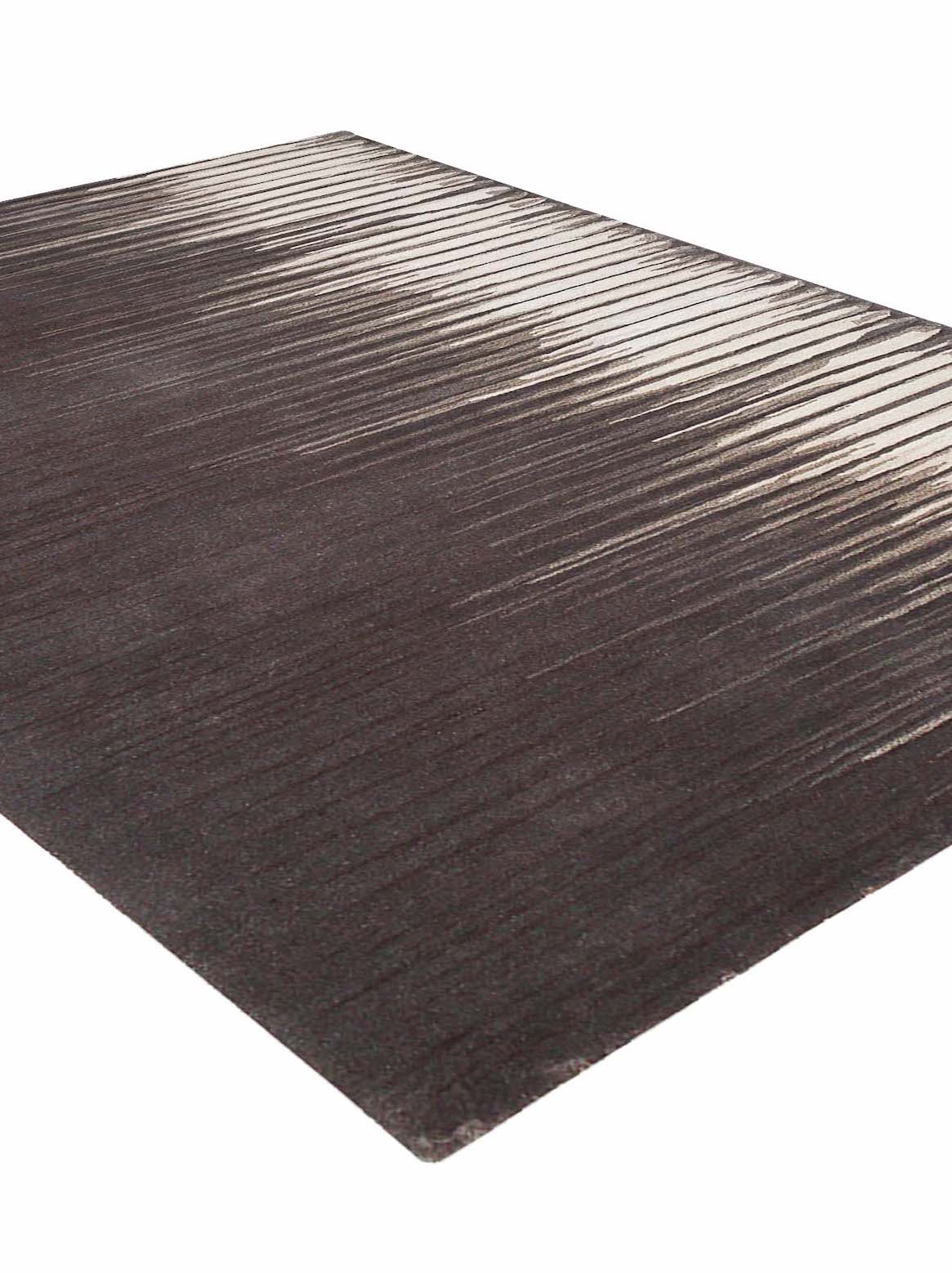 Luxury carpet in Beige Charcoal color and 4'6" x 6'6" size