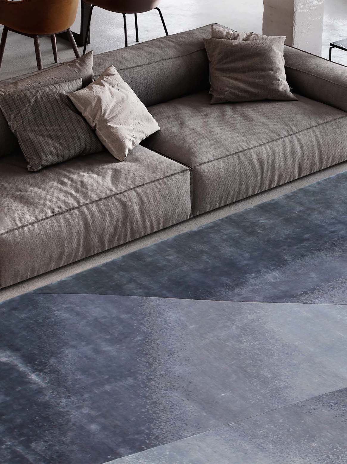 Luxury carpet in Slate Grey color and 6' x 9' size