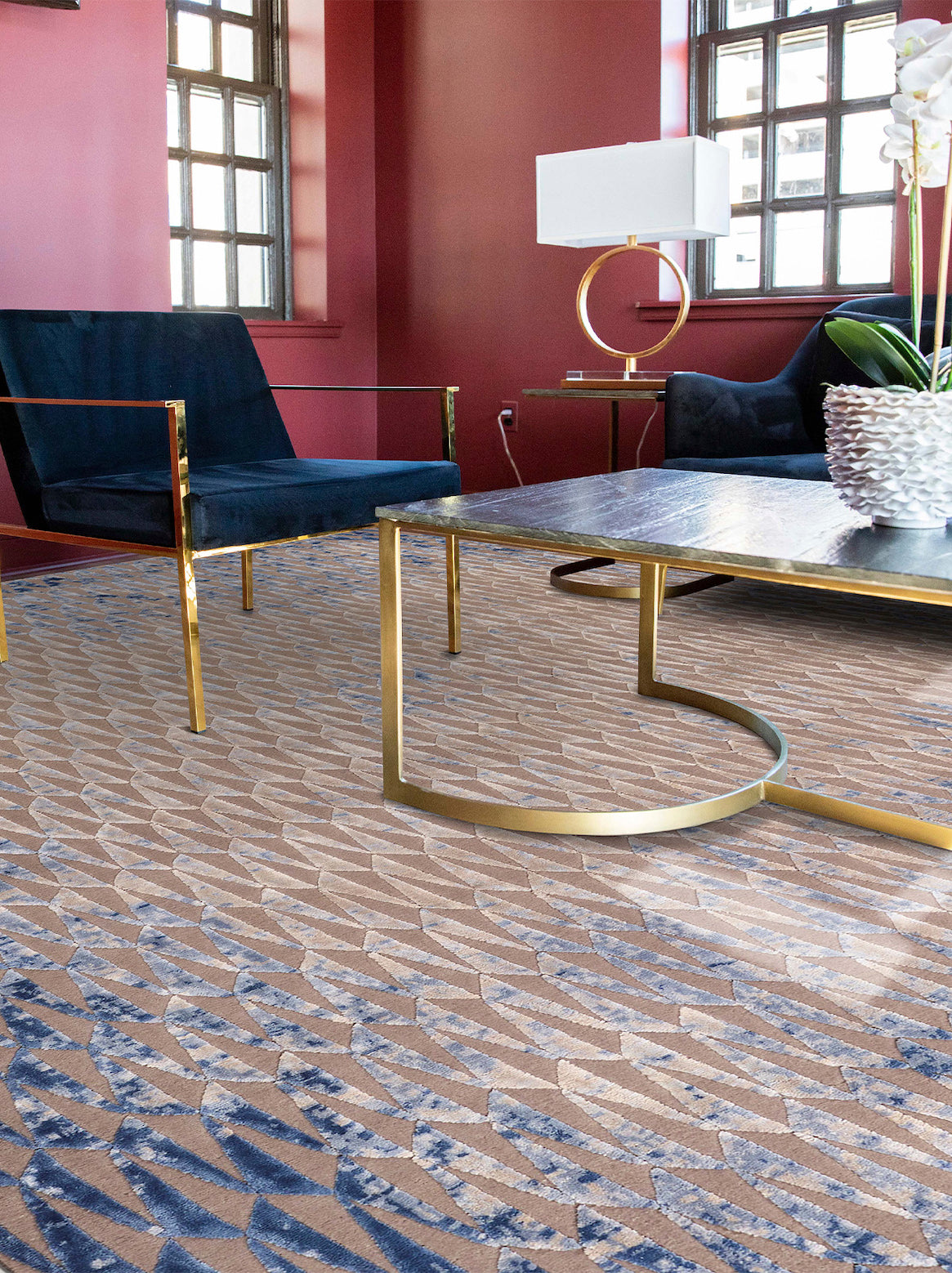 Luxury carpet in Silver Blue color and 6' x 9' size