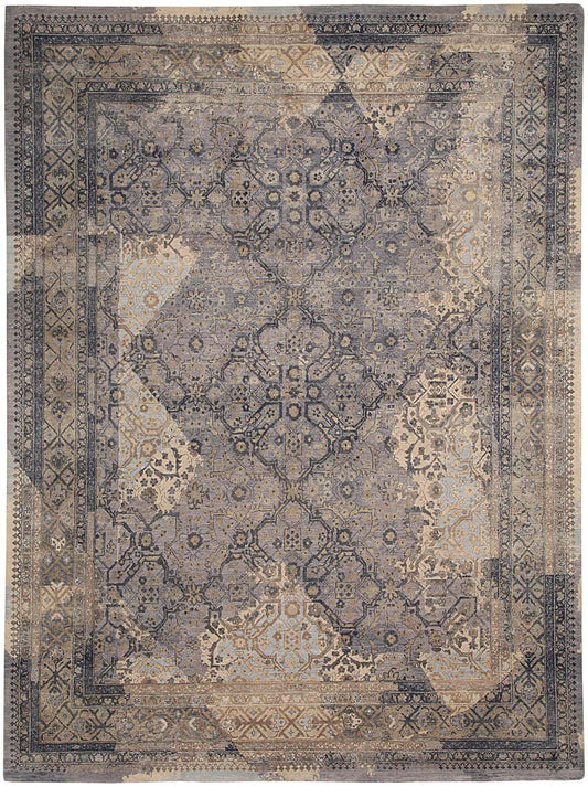Luxury hand knotted carpet made from Wool & Pure Silk