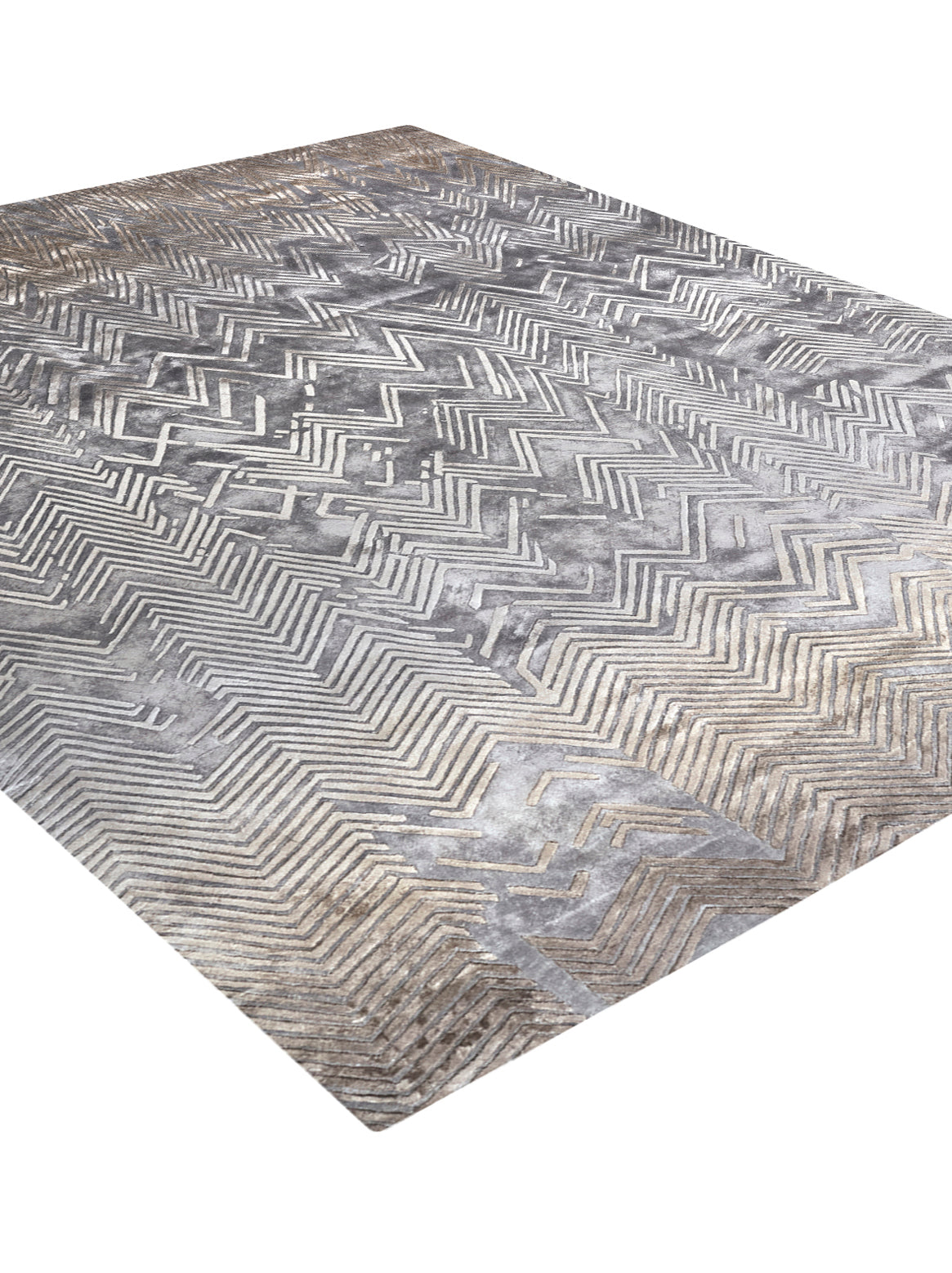 Luxury carpet in Ash color and 6' x 9' size