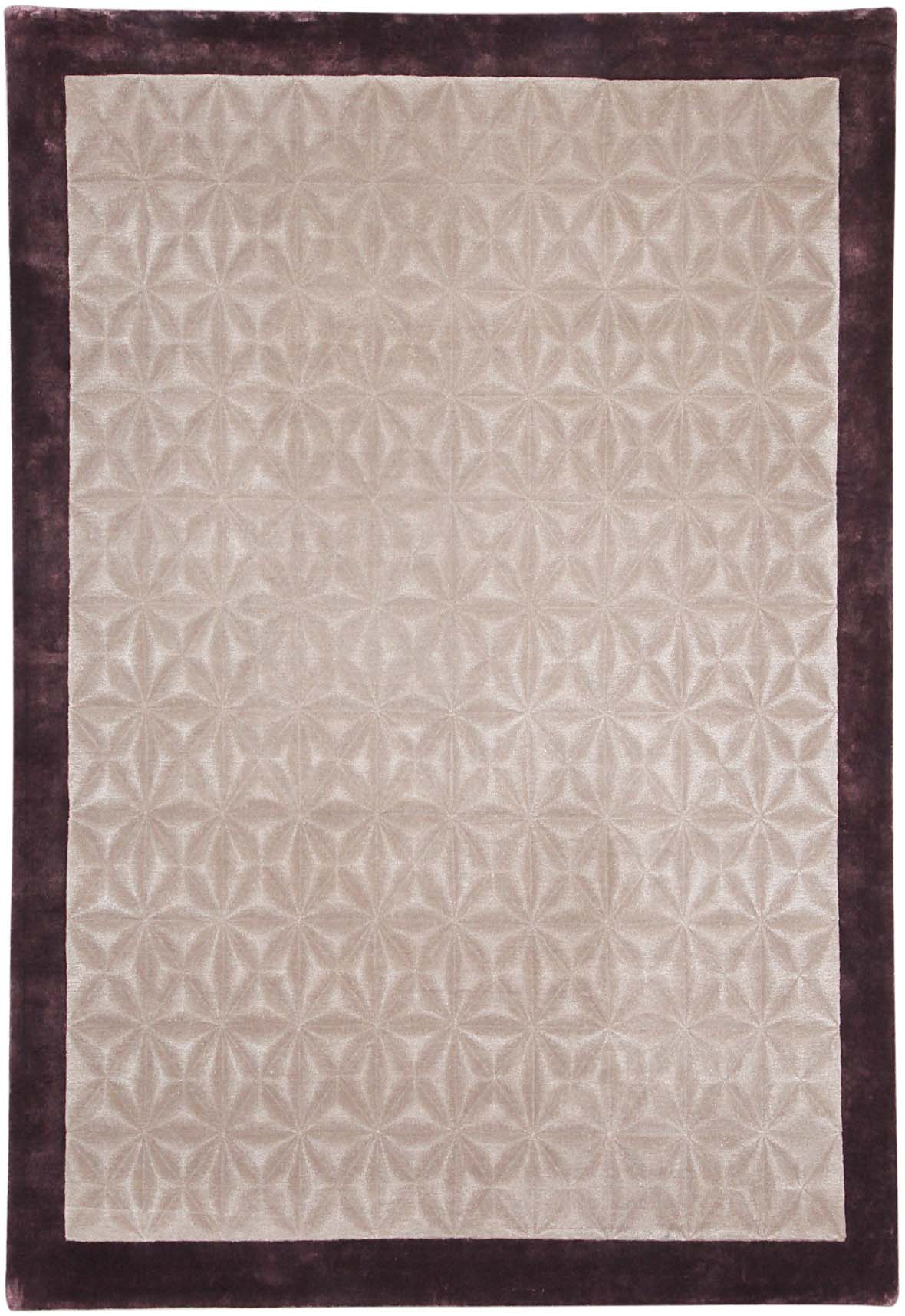 Luxury hand tufted carpet made from Wool & Botanical Silk