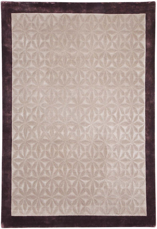 Luxury hand tufted carpet made from Wool & Botanical Silk