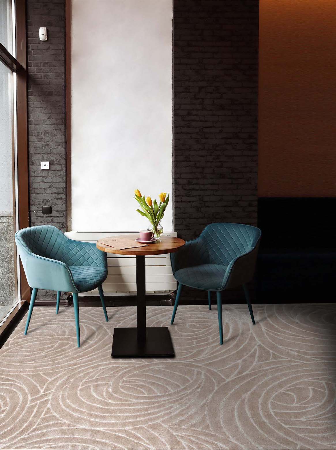 Luxury carpet in Taupe color and 4'6" x 6'6" size
