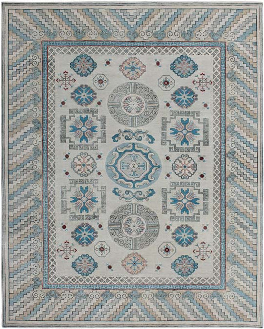 Luxury hand knotted carpet made from 100% Wool