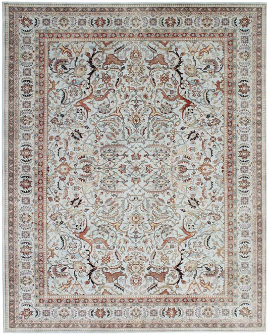 Luxury hand knotted carpet made from 100% Wool