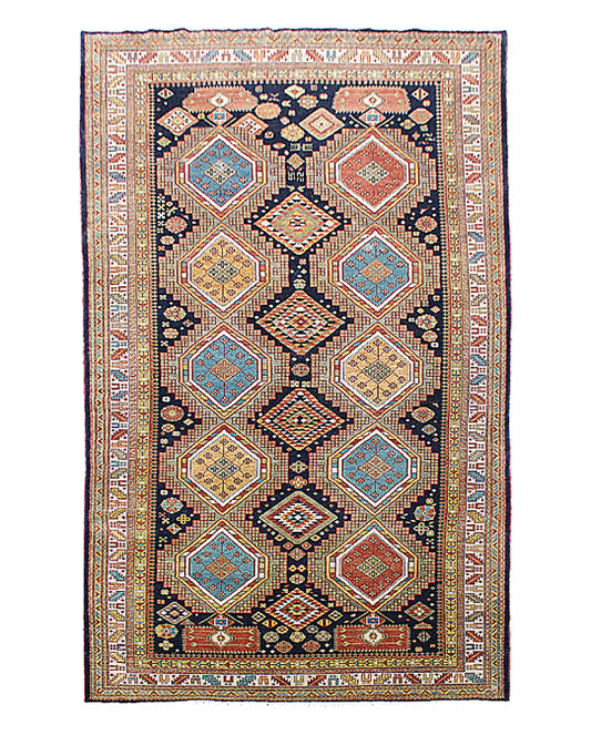 Luxury hand knotted carpet made from 100% Wool