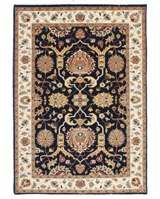 Luxury hand knotted carpet made from Wool & Botanical Silk