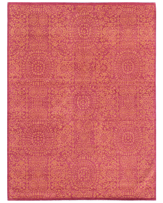 Luxury hand knotted carpet made from 100% Wool