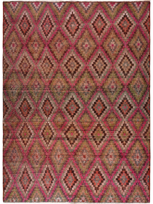 Luxury hand woven carpet made from 100% Wool