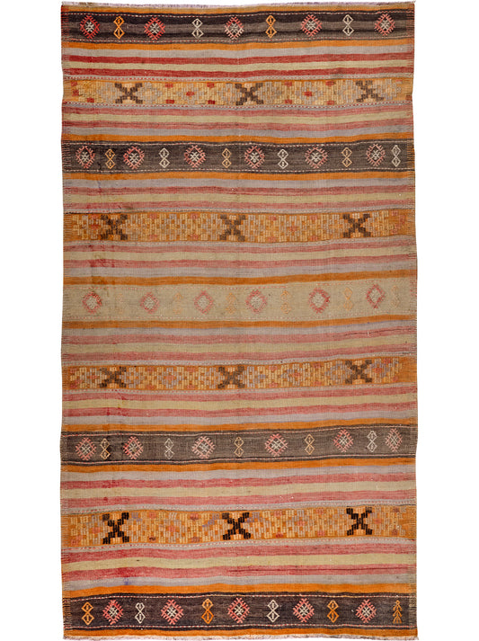 Luxury hand woven carpet made from 100% Wool